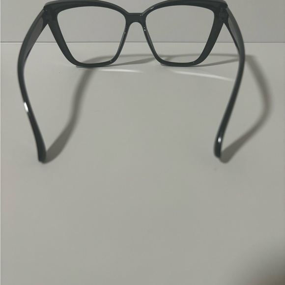 Bold Black Rectangular Frame Glasses - Picture 4 of 6